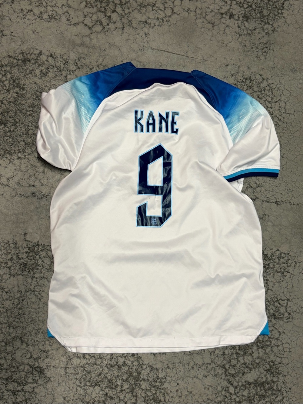 Nike Harry Kane #9 England National Team Soccer Jersey Men’s L
